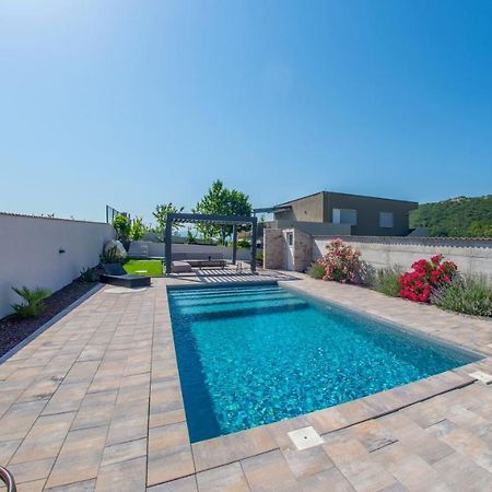 Villa Carpe Diem - With Private Pool Mostar Exteriör bild