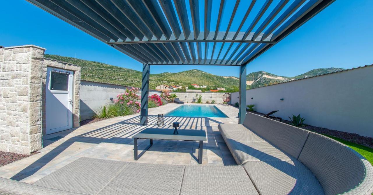 Villa Carpe Diem - With Private Pool Mostar Exteriör bild